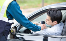 昨晚喝了酒 今天开车算酒驾吗